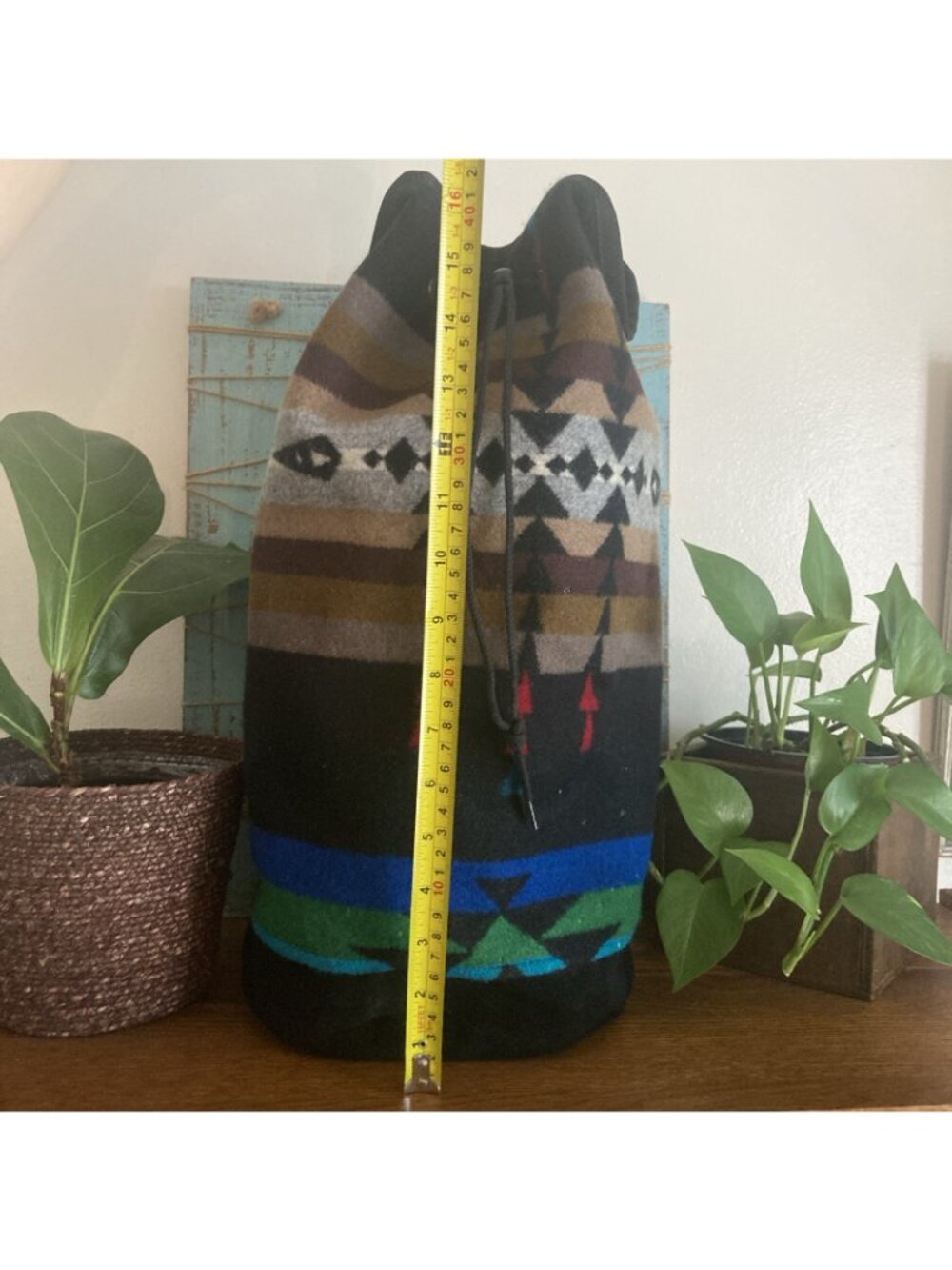 PENDLETON Aztec Print Wool Drawstring Duffle Slingpack - Picture 5 of 16